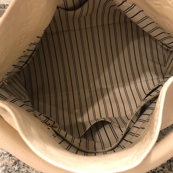 Louis Vuitton Empreinte Artsy MM - Picture 4 of 6